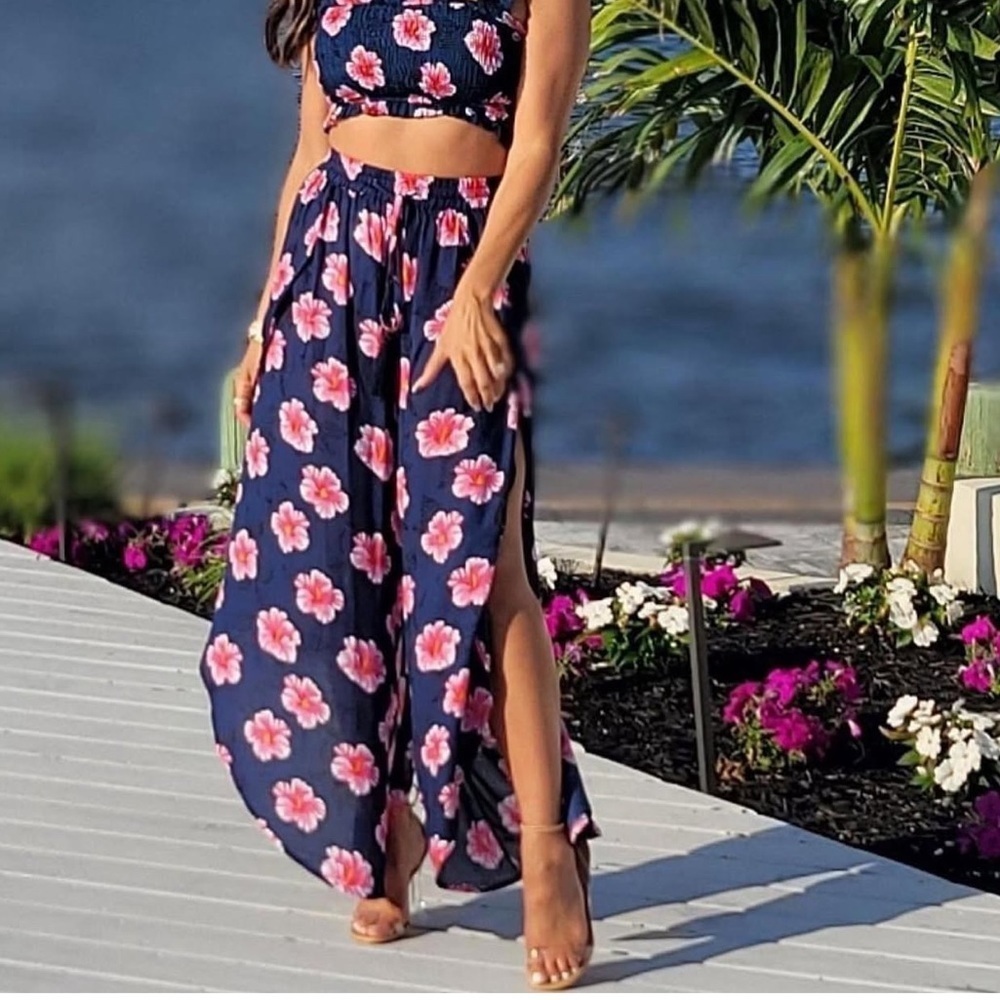 Tiare Hawaii Shorline Pants Wide Leg Tassel Navy Blue Pink Floral Crop